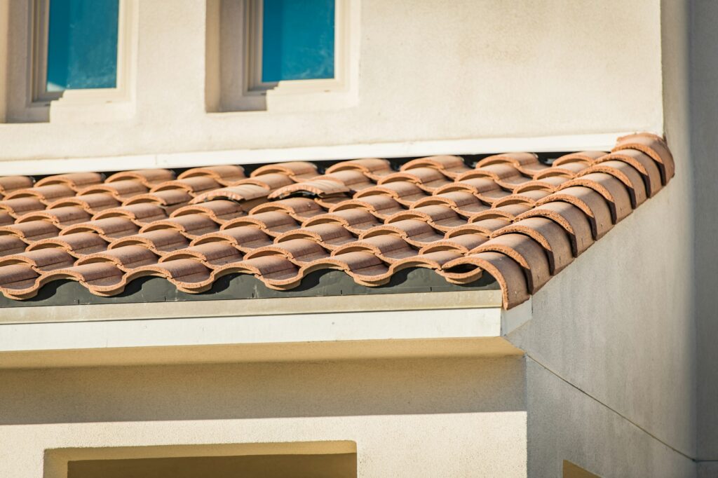 Protect Your Home from Leaks Tile roofing installation by professional roofing contractors in Wokingham – RM Roofing specialists providing roof repair, replacement, and roofing services.